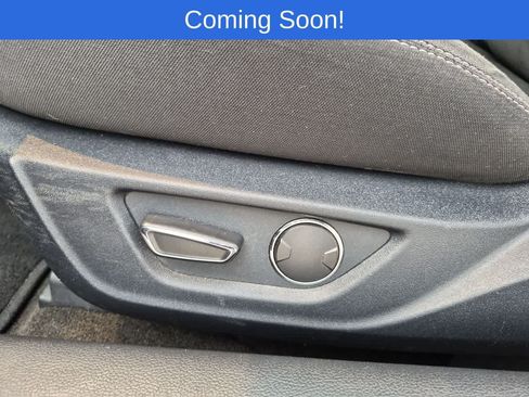 Used 2018 Ford Mustang GT RWD image 10