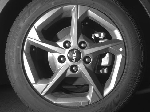 Used 2025 Kia K4 LXS image 13