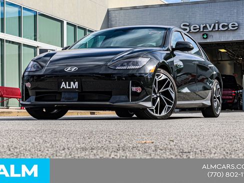 Used 2024 Hyundai Ioniq 6 SEL AWD/4WD image 3