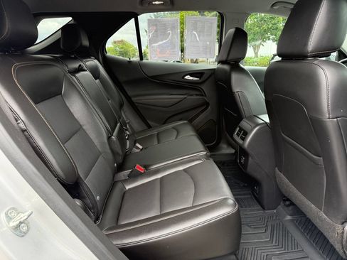 Used 2021 Chevrolet Equinox Premier AWD/4WD image 13
