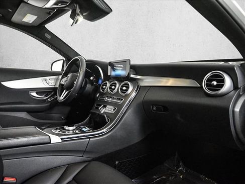 Used 2019 Mercedes-Benz C 300 C 300 image 24