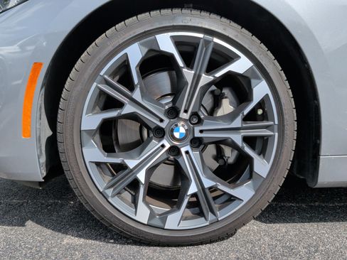 Used 2025 BMW 430i Coupe w/ Convenience Package RWD image 13