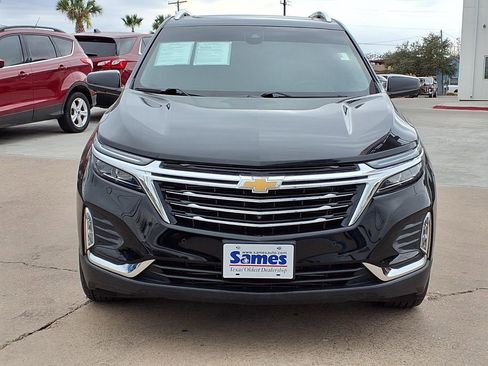 Used 2023 Chevrolet Equinox Premier image 2