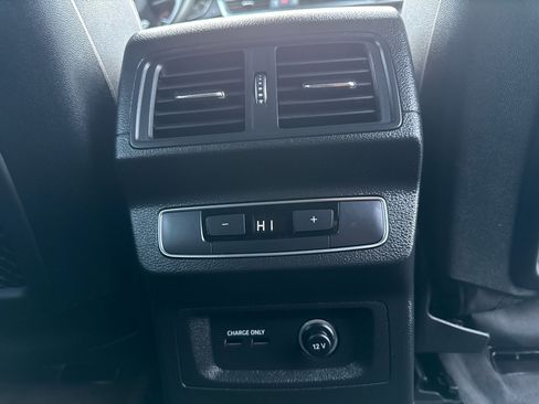 Used 2021 Audi Q5 2.0T Premium w/ Convenience Package image 26