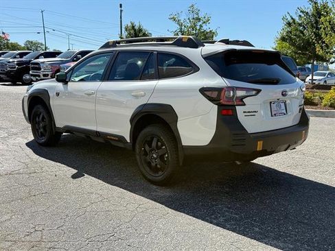 Used 2024 Subaru Outback Wilderness w/ Wilderness Package AWD/4WD image 5