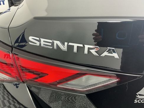 Used 2022 Nissan Sentra SV w/ All-Weather Package image 19