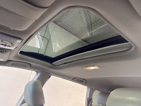 Used 2012 Subaru Outback 2.5i Limited w/ Moonroof Pkg image 15