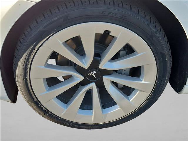 Used 2022 Tesla Model 3 RWD image 25