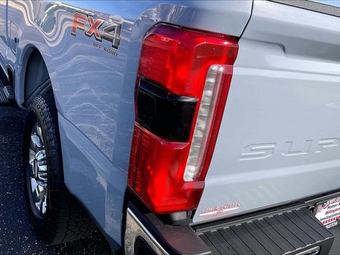 Used 2024 Ford F250 Lariat w/ Lariat Ultimate Package image 24