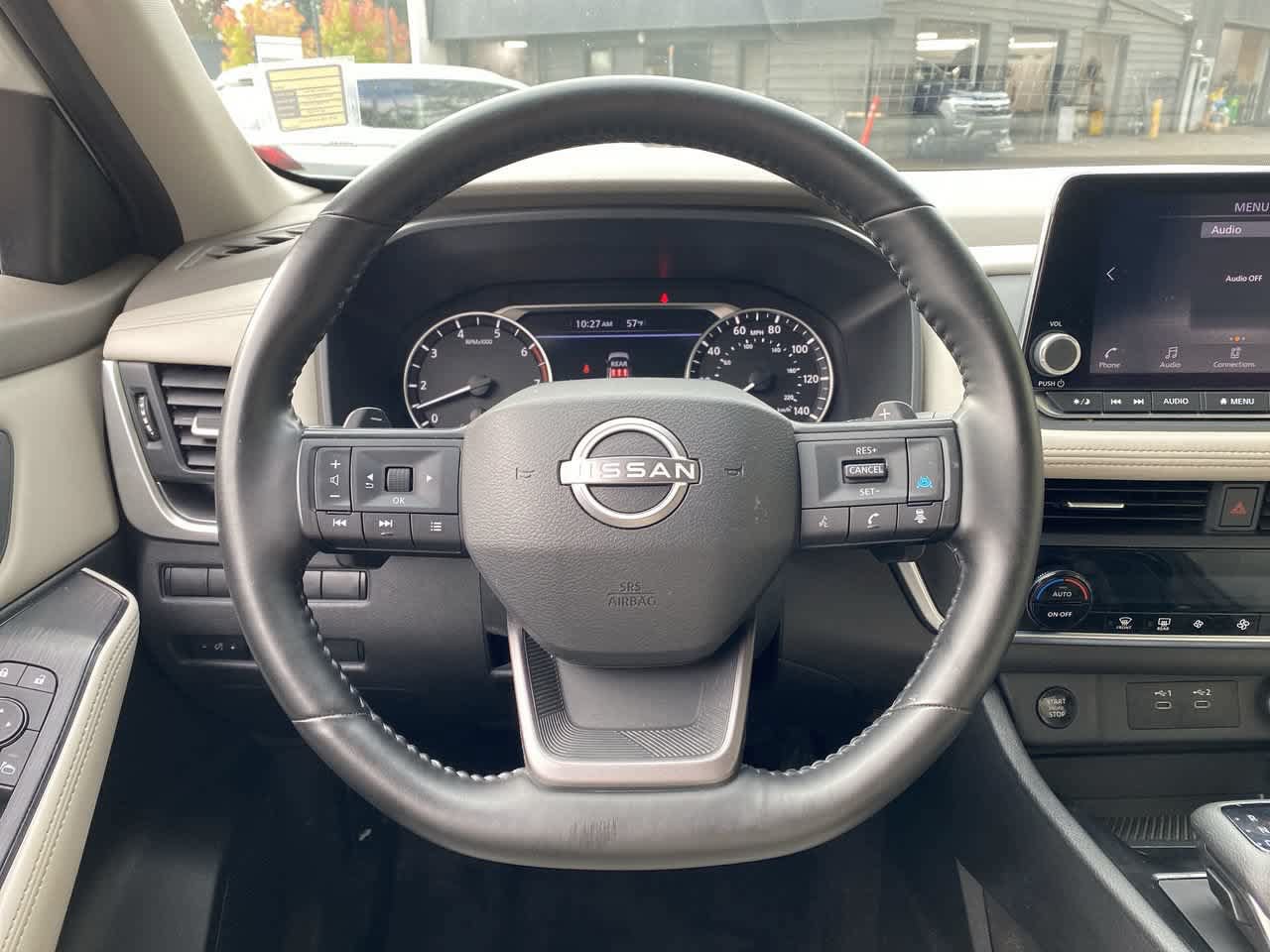 Used 2025 Nissan Rogue SV AWD/4WD image 18