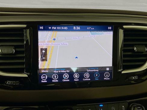 Used 2019 Chrysler Pacifica Touring-L w/ Advanced Safetytec Group image 13