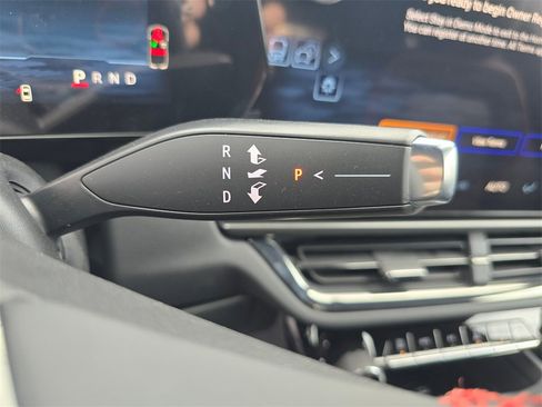 New 2026 Chevrolet Equinox EV RS image 32