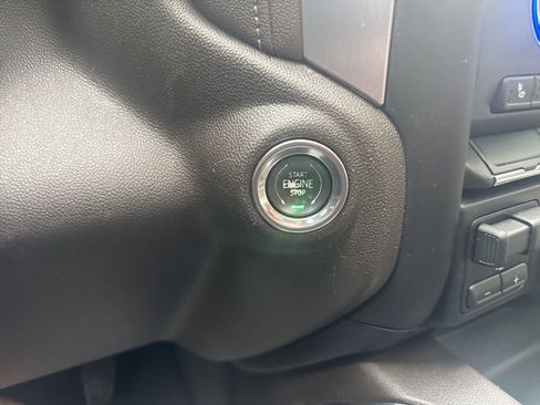 Used 2021 GMC Sierra 1500 SLT w/ SLT Premium Package image 28