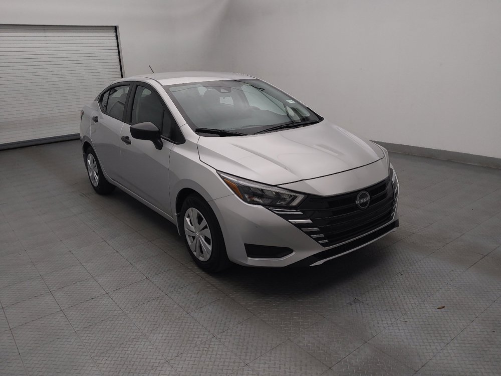 Used 2025 Nissan Versa S w/ Trunk Package FWD image 13