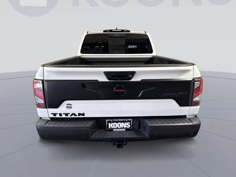 Used 2022 Nissan Titan PRO-4X w/ Off Road Protection Package AWD/4WD image 26