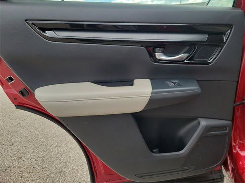 Used 2023 Honda CR-V EX-L image 9