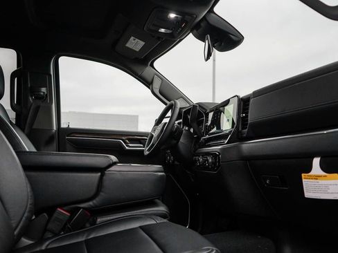 New 2026 Chevrolet Silverado 1500 LT image 9