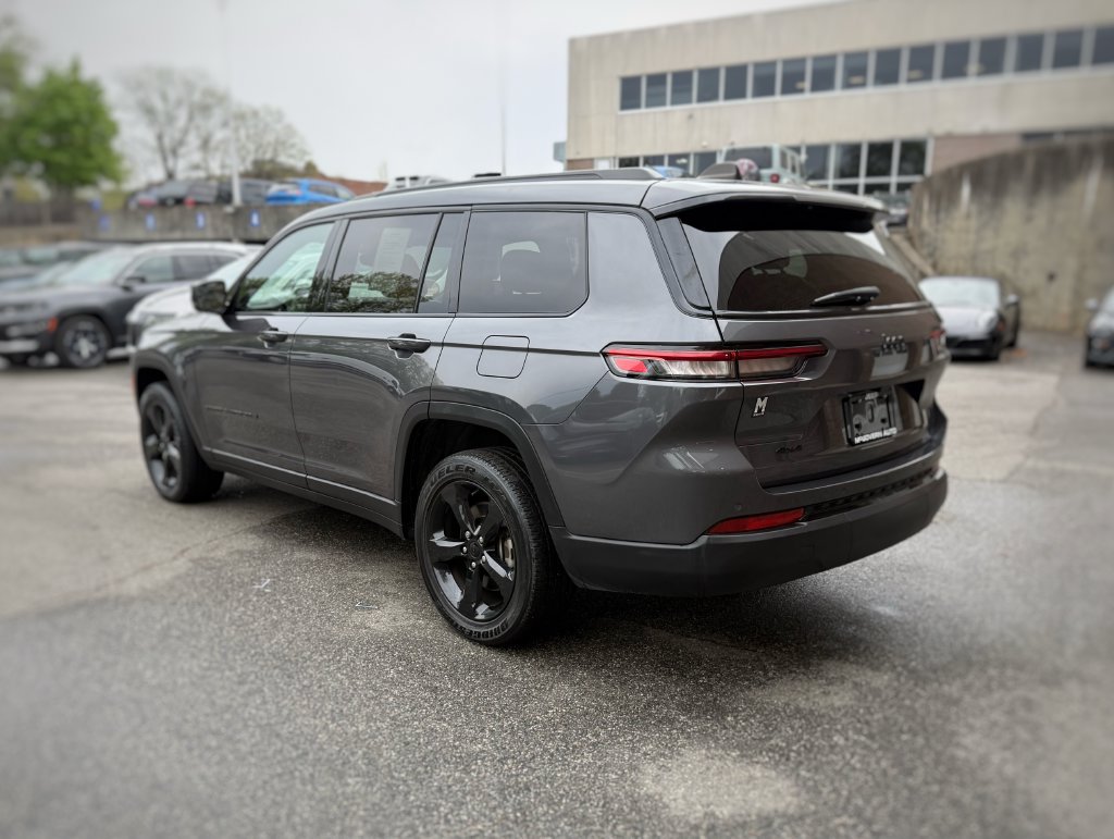 Used 2023 Jeep Grand Cherokee L Laredo AWD/4WD image 12