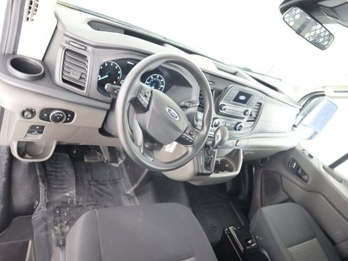 Used 2023 Ford Transit 250 Low Roof AWD w/ Exterior Upgrade Package image 18
