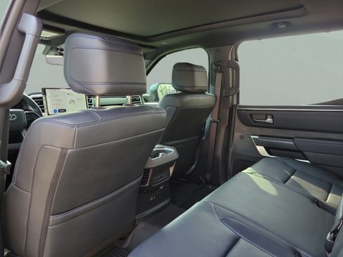 Used 2025 Toyota Tundra Platinum AWD/4WD image 22