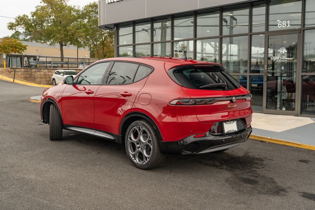 New 2024 Alfa Romeo Tonale Ti AWD/4WD image 4