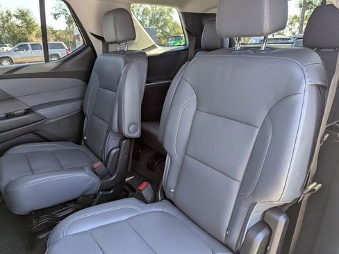 Used 2020 Chevrolet Traverse Premier image 16