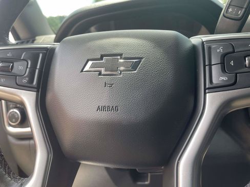 Used 2021 Chevrolet Silverado 1500 LT Trail Boss w/ Bed Protection Package AWD/4WD image 17