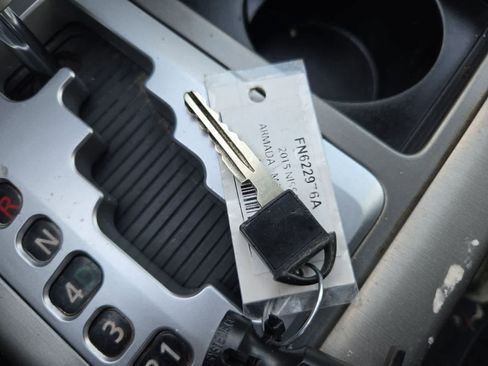 Used 2015 Nissan Armada Platinum w/ 2nd Row Captain Seat Package image 33