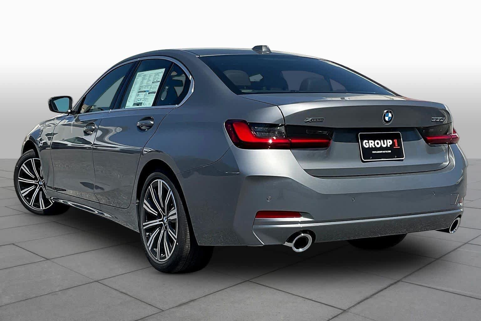 Used 2026 BMW 330i xDrive Sedan w/ Premium Package AWD/4WD image 12