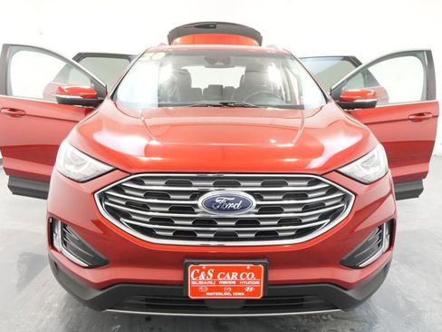 Used 2020 Ford Edge SEL w/ Cold Weather Package image 31