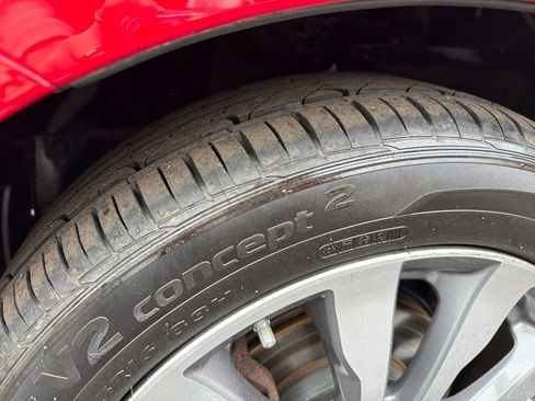 Used 2013 Honda Fit Sport image 29