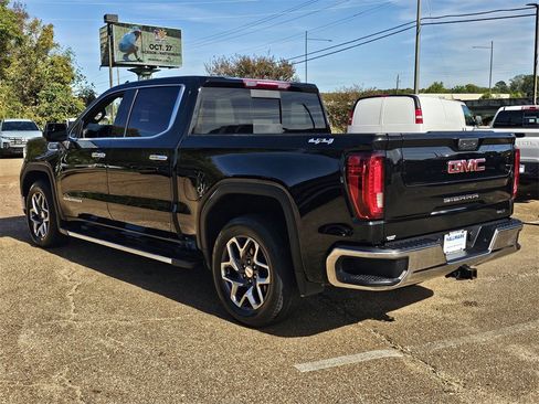 Used 2023 GMC Sierra 1500 SLT w/ SLT Premium Package image 6