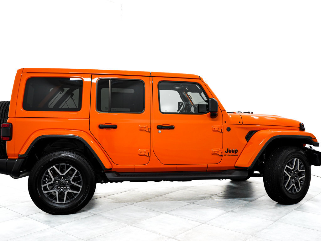 Certified 2025 Jeep Wrangler Unlimited Sahara AWD/4WD image 7