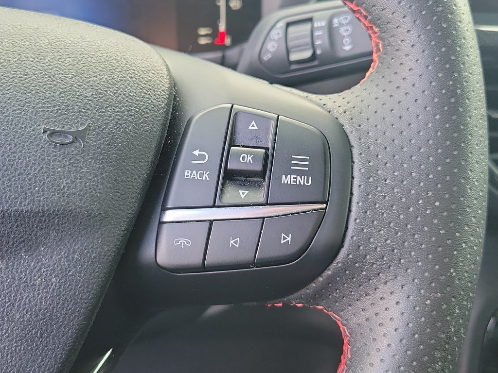 Used 2024 Ford Escape ST-Line Select w/ Tech Pack #1 AWD/4WD image 32