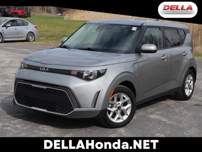 Used 2023 Kia Soul LX w/ Option Group 015