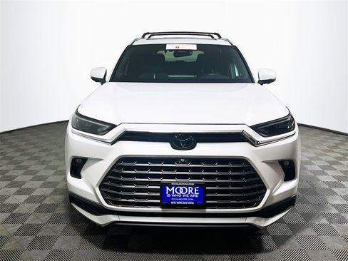 Certified 2025 Toyota Grand Highlander AWD Hybrid image 3