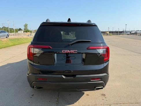 Used 2021 GMC Acadia SLT w/ Elevation Edition AWD/4WD image 4