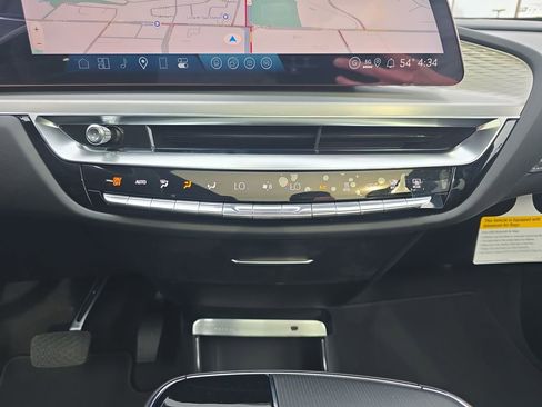 New 2026 Cadillac Lyriq Sport AWD/4WD image 20
