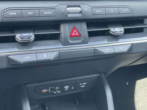 Used 2026 Kia K4 GT-Line image 34