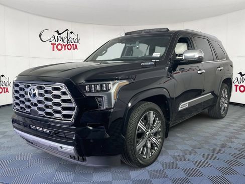 Used 2023 Toyota Sequoia Capstone AWD/4WD image 4