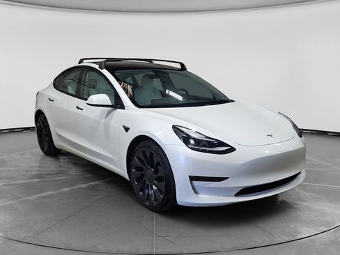 Used 2021 Tesla Model 3 Performance AWD/4WD image 4