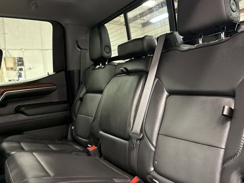 Used 2023 GMC Sierra 1500 Denali w/ Technology Package image 19