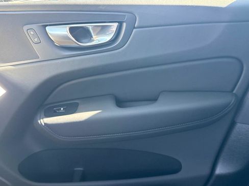 New 2026 Volvo XC60 B5 Plus w/ Climate Package image 21