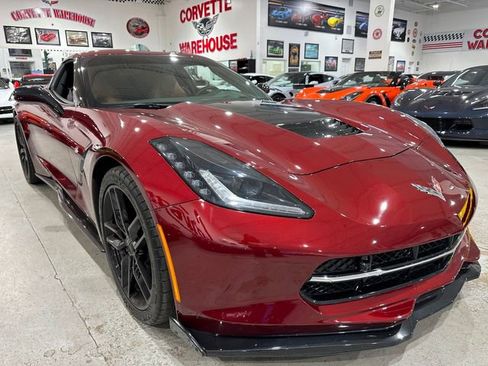 Used 2017 Chevrolet Corvette Stingray Coupe RWD image 4