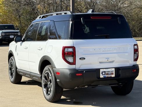 New 2025 Ford Bronco Sport Outer Banks w/ Outer Banks Tech Package+ image 28