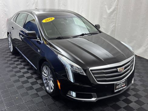 Used 2019 Cadillac XTS Luxury image 13