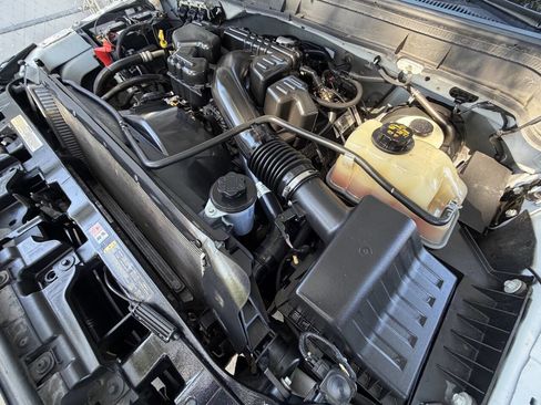 Used 2015 Ford F250 XL w/ Power Equipment Group image 17