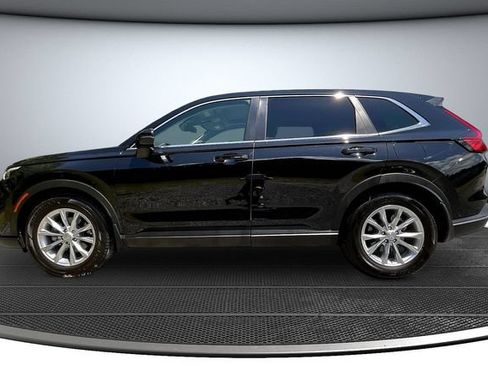 Used 2025 Honda CR-V EX image 8