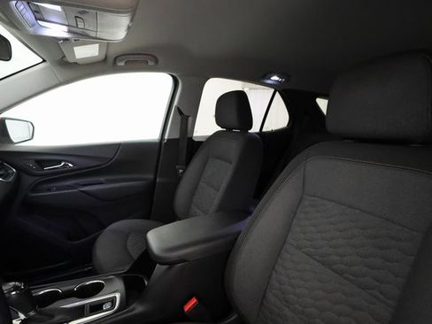 Used 2019 Chevrolet Equinox LT image 11