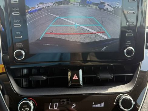 Used 2020 Toyota Corolla LE FWD image 33